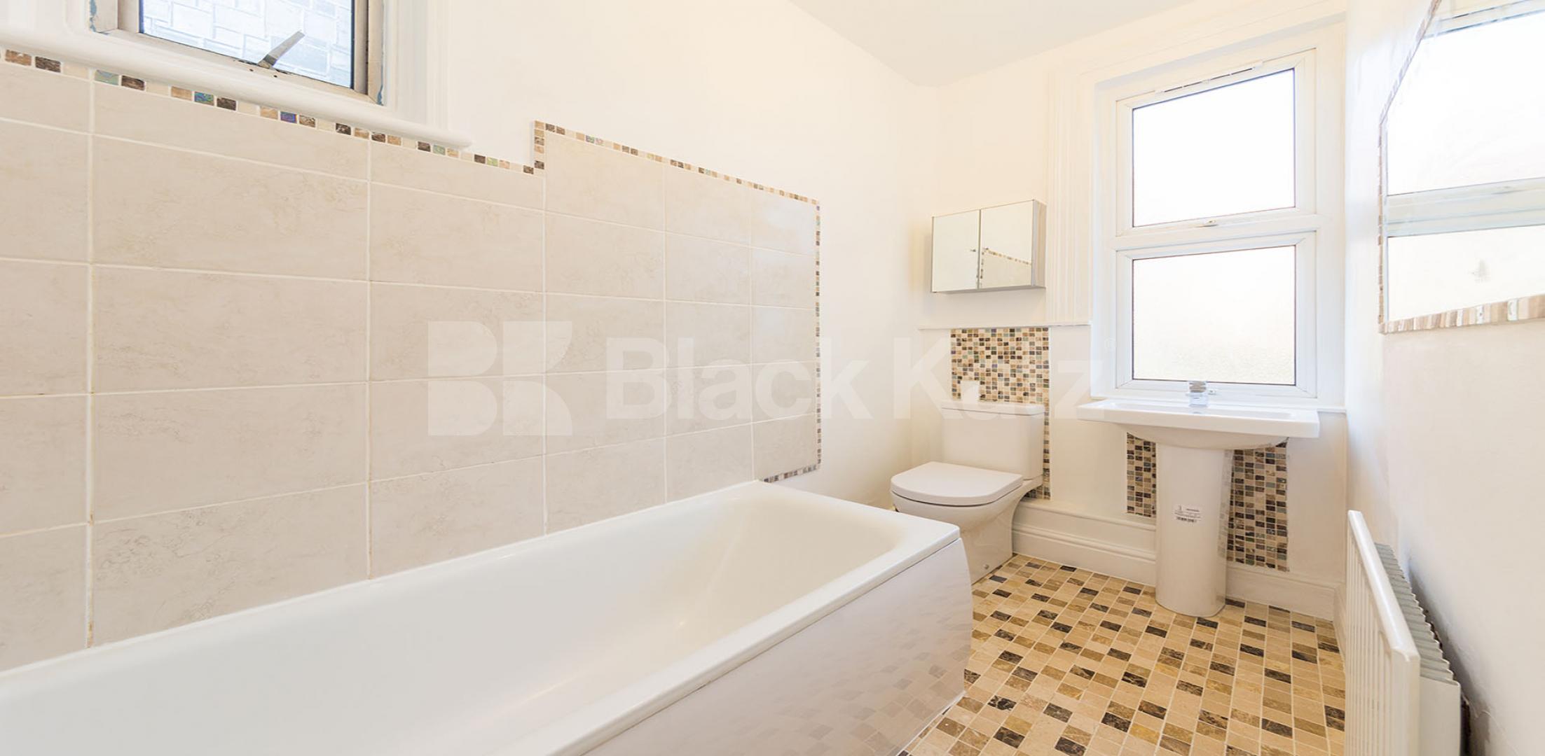 			Studio Apartment, 1 bath, 1 reception Apartment			 Birch Grove , ACTON 